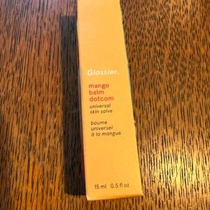 Glossier Balm dotcom in coconut